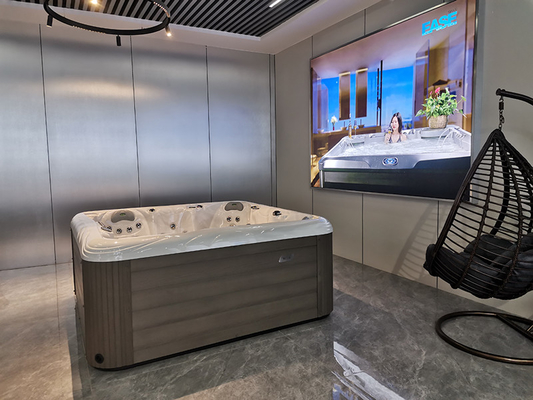 Spa Koleksiyonunuzu 6 kişilik sıcak küvet ve spa havuzu ile yükseltin